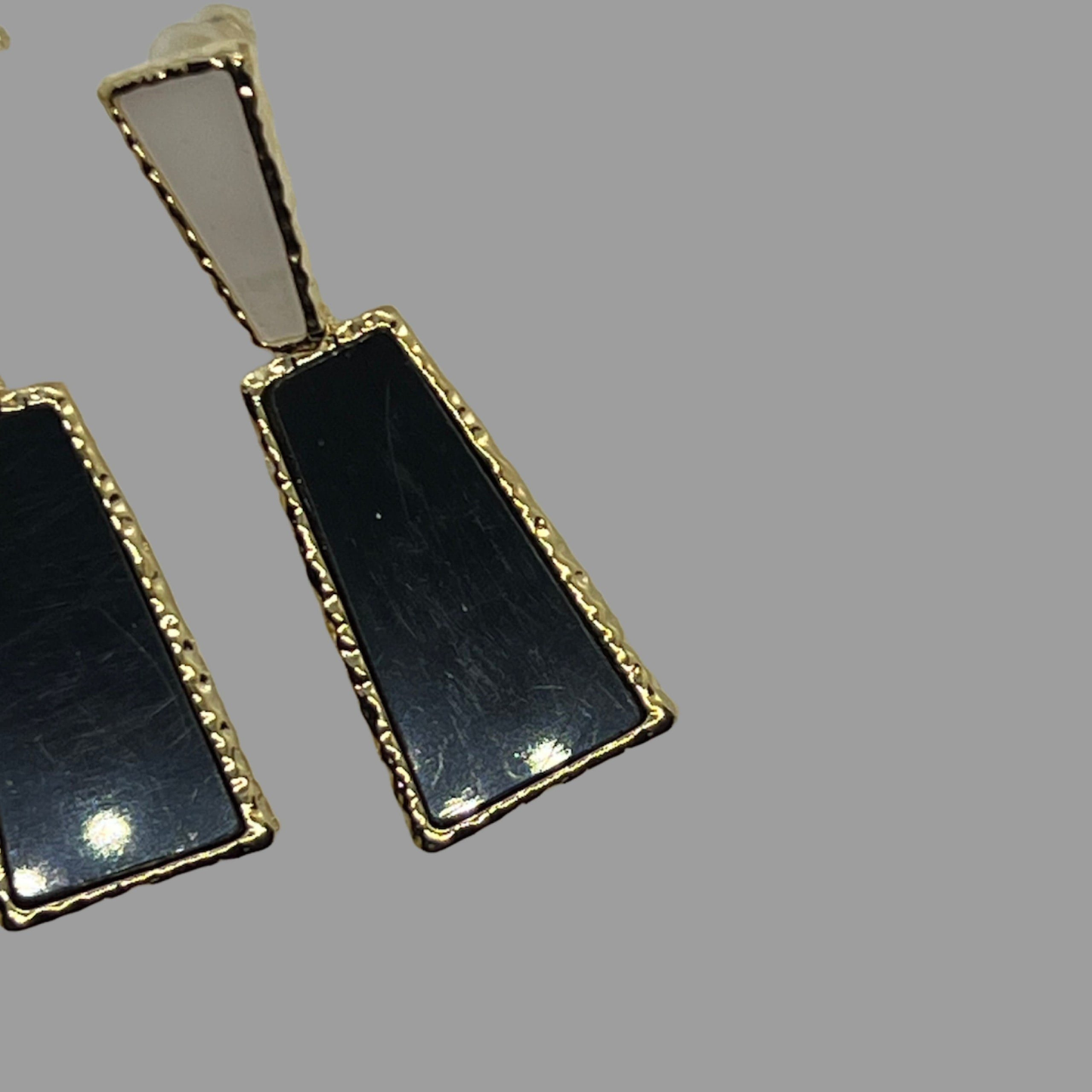 Gōld Noir Enamel Drop Earrings