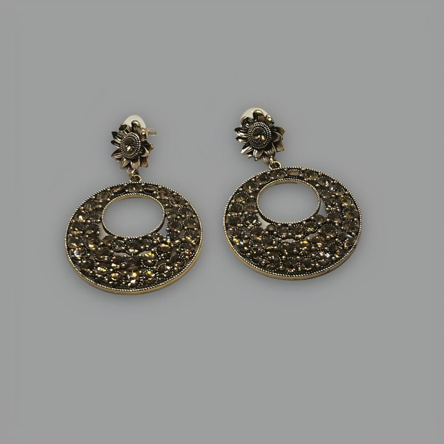 Boucles d'oreilles en or cristal NōIR